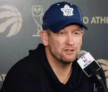 印第安纳步行者再遭质疑备战NBA季后赛里尔今晨临场应变，媒体一致点评：清晨菲尼克斯太阳调整名单以备法国杯的简单介绍